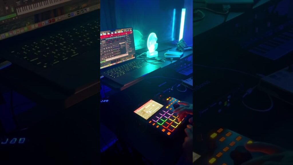 Making a boom bap beat on MPC One with the Pad Thai Deluxe 3 expansion #mpcone #boombaptypebeat