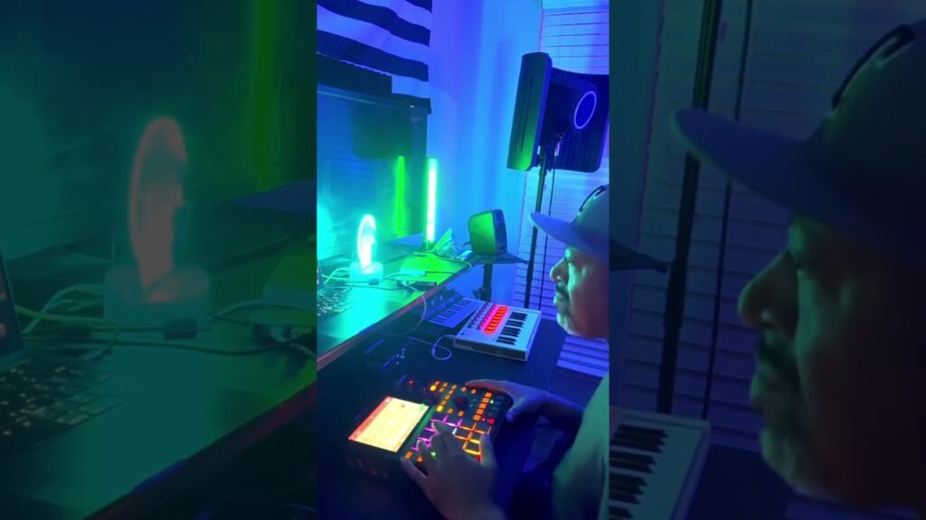 Making a dark boom bap hip hop beat on MPC One with the Bap Essentials 2 expansion #mpcone #boombap