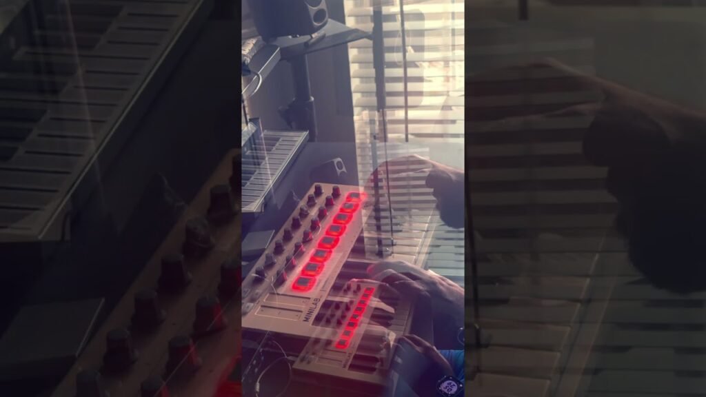 West coast beatmaking on MPC One (Sept 2025) #mpcone #larryjunetypebeat #beatsforrappers