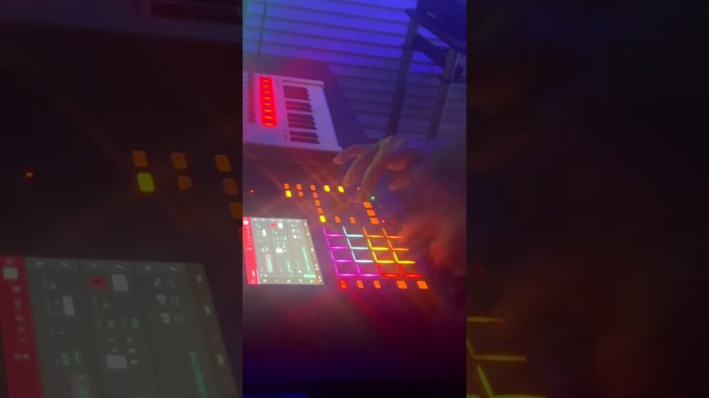 Beatober 2025 Day 12 lofi hip hop on MPC One with the Neo Sunset expansion #beatober #lofibeats